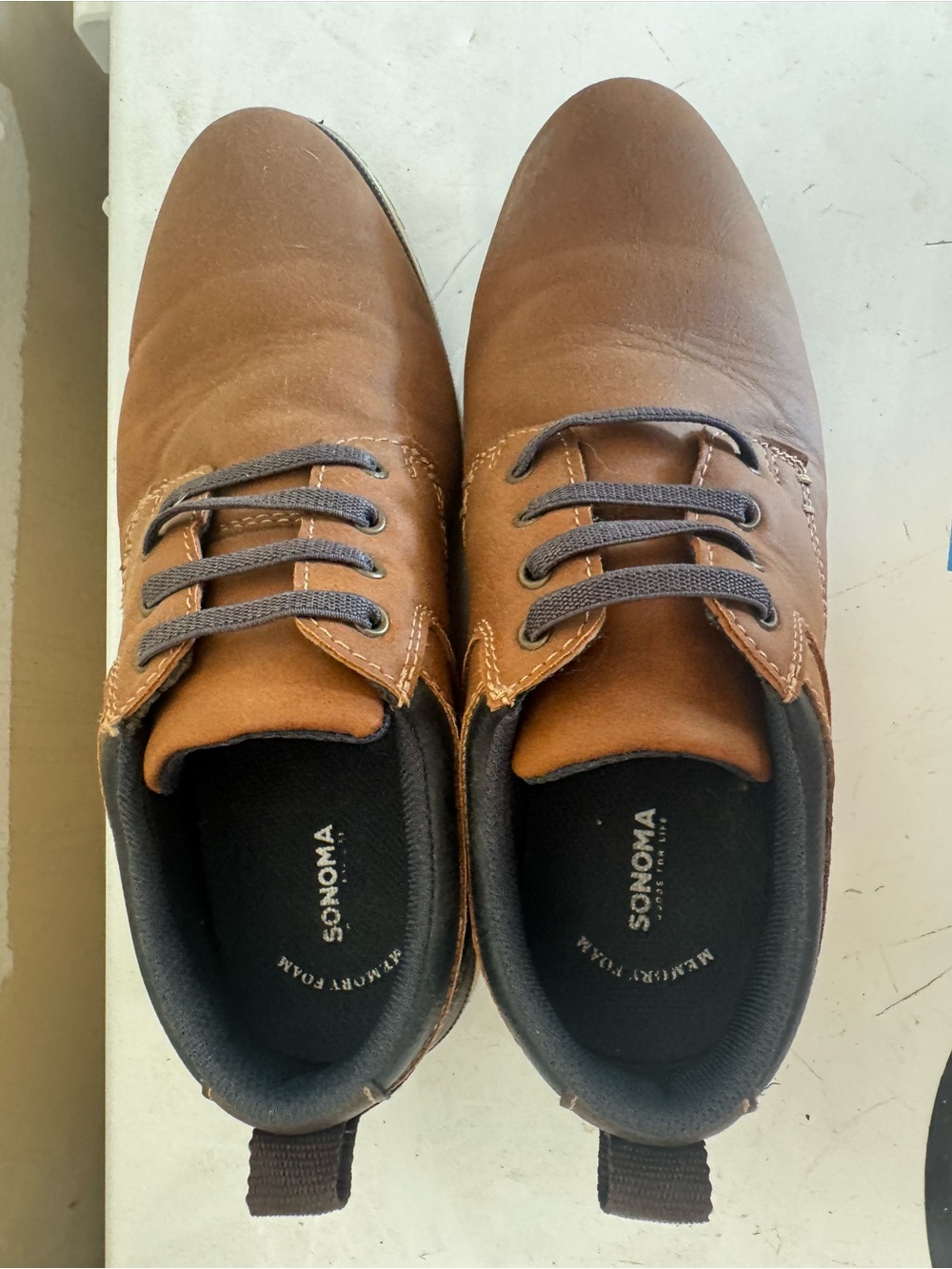 Sonoma Men’s Lace-Up Oxfords in Cognac Brown